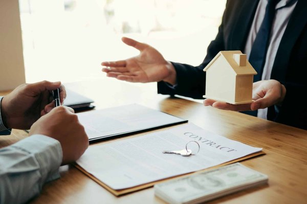 Les services incontournables d'une agence immobilière